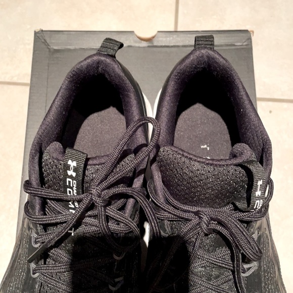 Under armour running shoes - size 13 mens - Picture 5 of 7